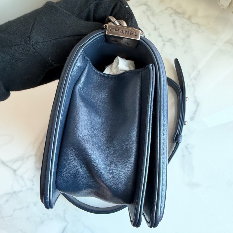 CHANEL Leboy深藍色 🩵熱門款女孩子就要多愛自己-11