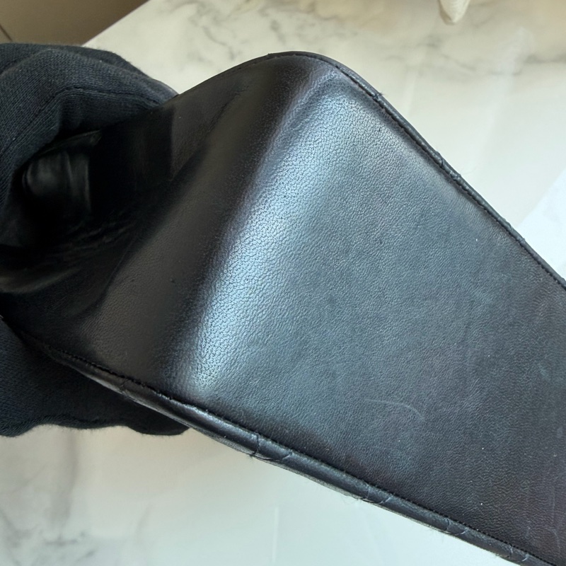 CHANEL 黑金Kelly 經典中古！得來不易🖤🖤-9