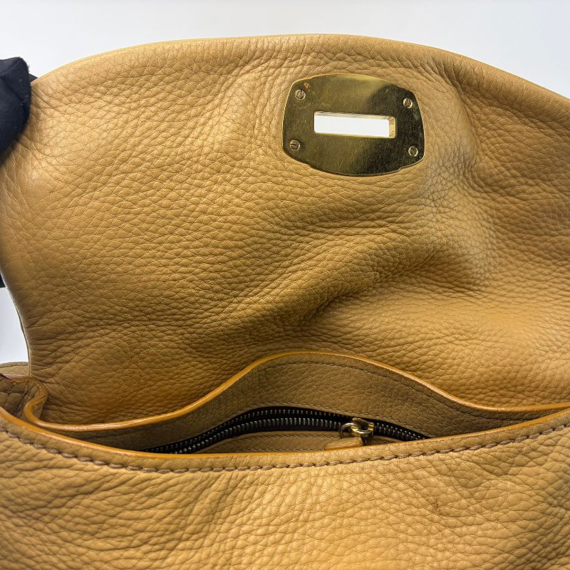 Miu Miu 皺褶掀蓋鍊條包-1