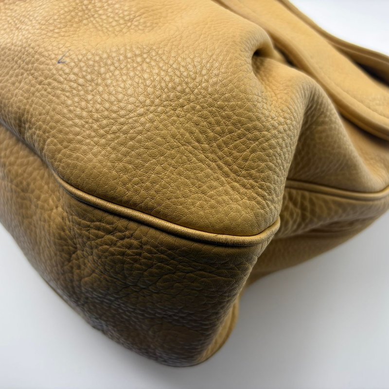 Miu Miu 皺褶掀蓋鍊條包-11