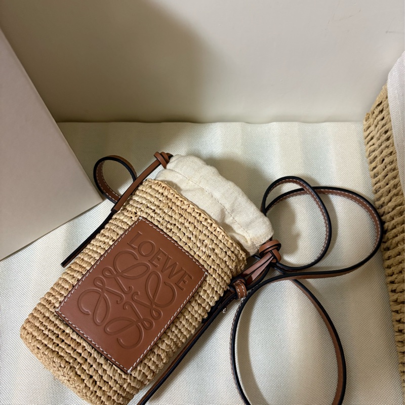 Loewe編織斜背包-3