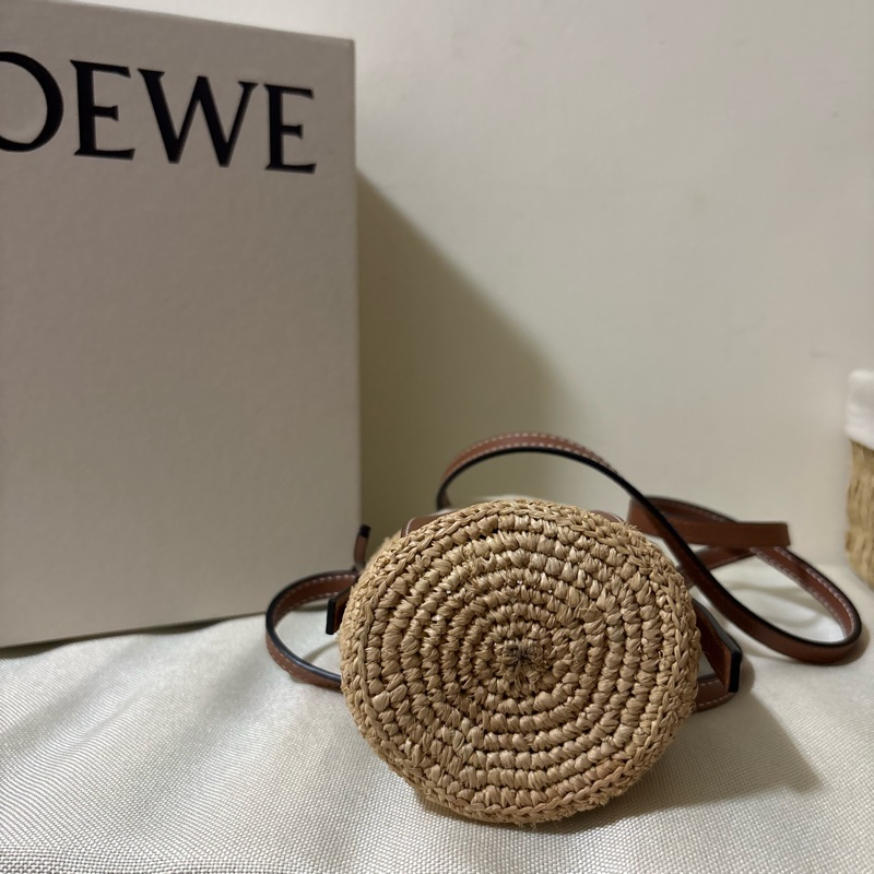 Loewe編織斜背包-7