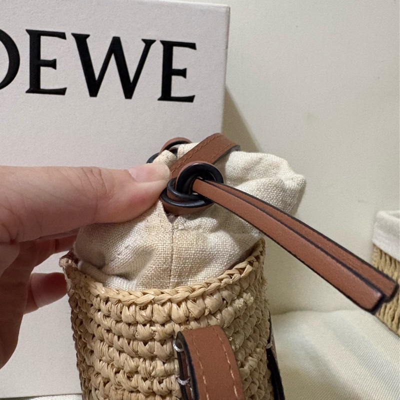 Loewe編織斜背包-10