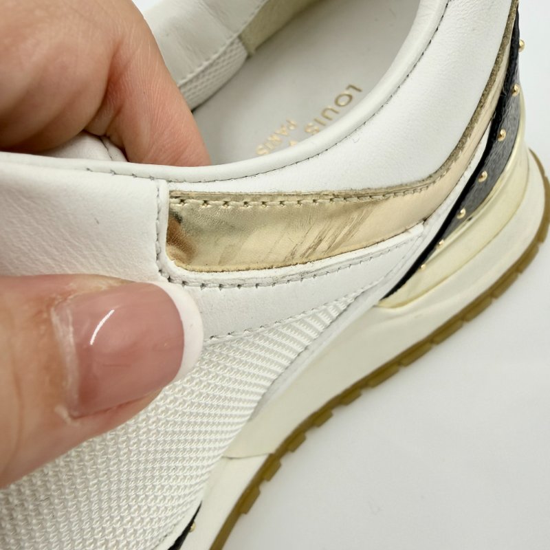 Louis Vuitton -白色拚原花Run Away 運動鞋╻35.5-22