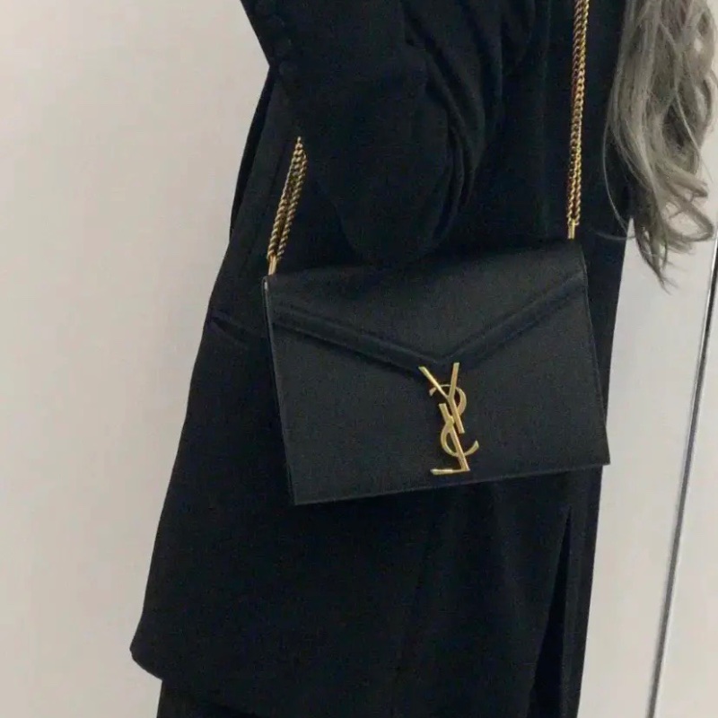 ysl Cassandra 墨綠色金扣 信封包 郵差包22*16 98新配件塵袋-0