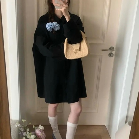 miumiu 限量 Wander hobo 草編月牙包19*13 98新配件塵袋