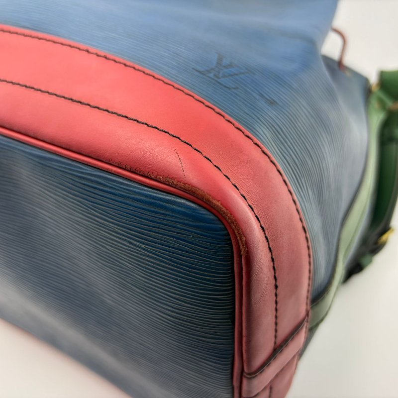 路易威登 拼色水桶包-7