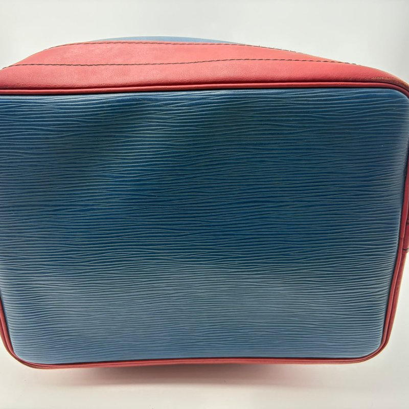 路易威登 拼色水桶包-11