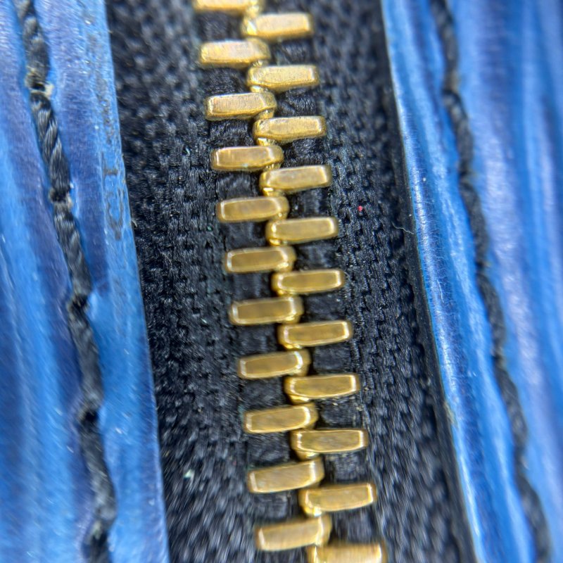 路易威登 拼色水桶包-12