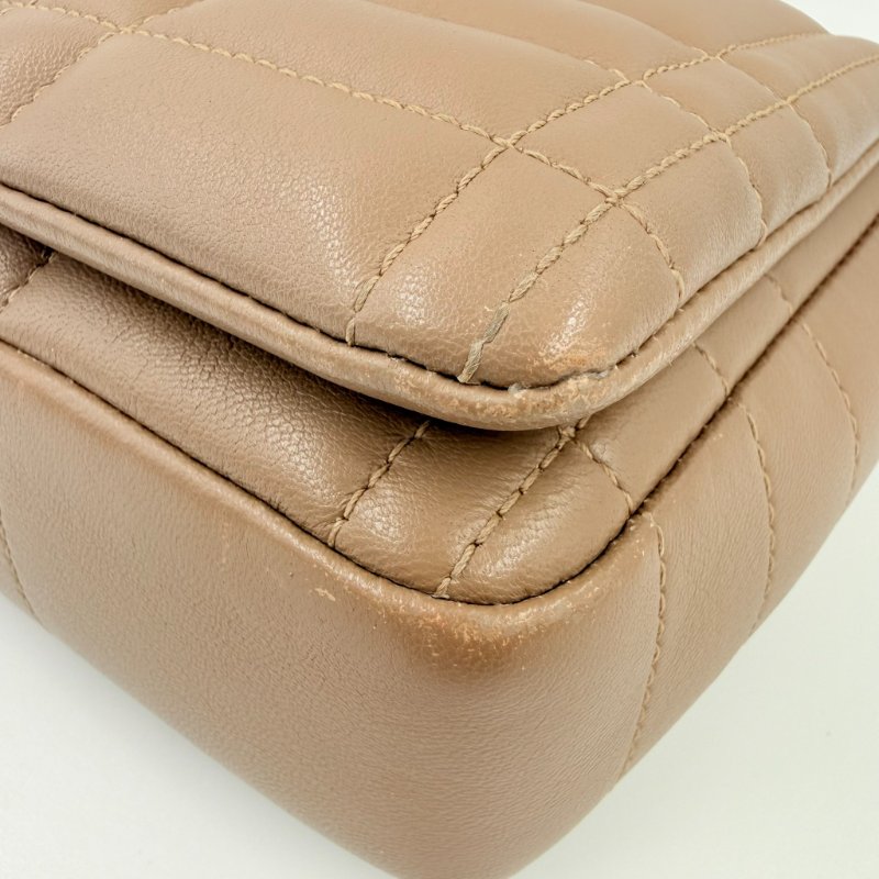 BURBERRY - 裸米棕色羊皮衍縫Lola肩側背包╻小號-11