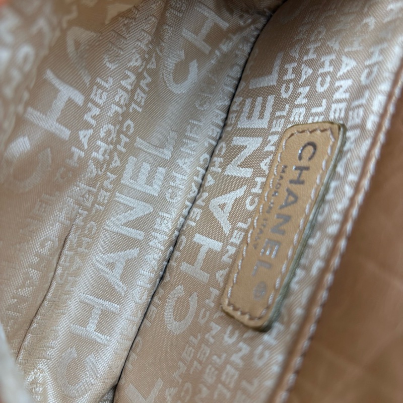 Chanel白金菱格紋鏈條牛皮25.5*19*8 98新配件塵袋-3