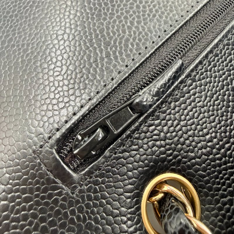 CHANEL - 黑色荔枝皮菱格金釦CF COCO ╻25cm-28