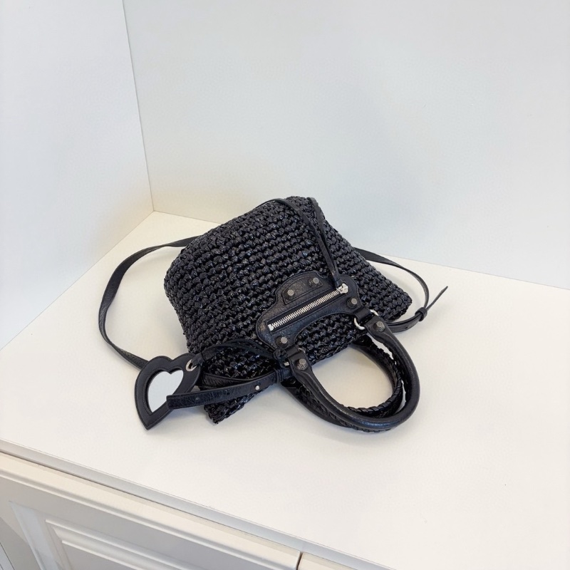 Balenciaga黑銀新款 愛心鏡子編織菜籃子 小號 20*18*14 98新配件塵袋-3