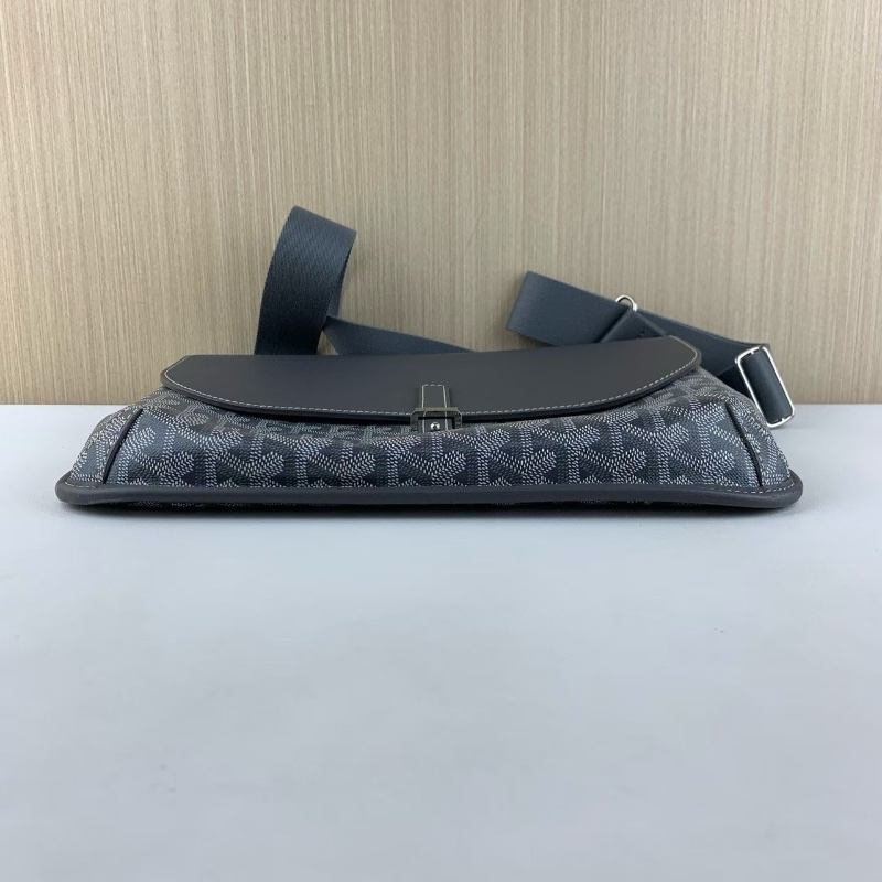 Goyard COURSIER灰色老花郵差包 30*27 98新配件塵袋-4