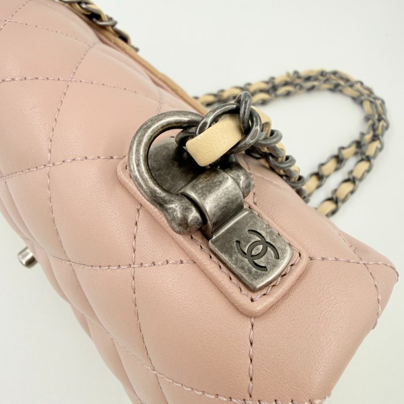 CHANEL - 粉色拼黃色雙拼霧銀釦羊皮菱格CF COCO ╻20cm-16