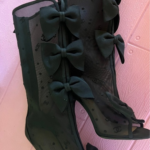 Chanel靴子36碼