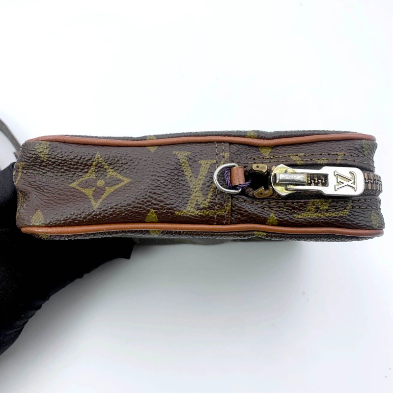 Louis Vuitton 老花迷你相機包,LV,路易威登,經典包,麻將包,豆腐包,斜背包,二手真品,正品,現貨,免運-11