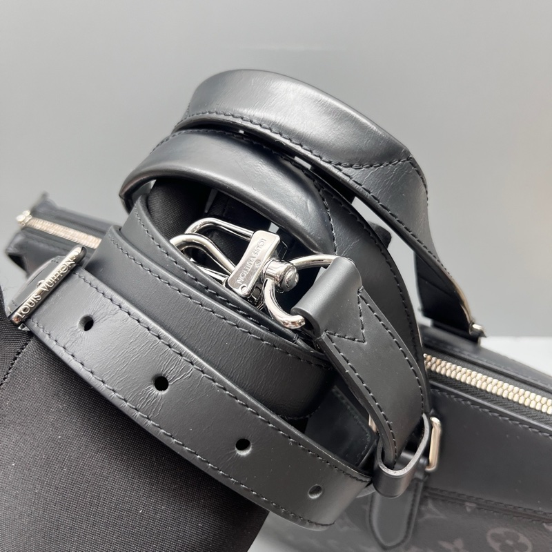 LV路易威登97新 黑花Ecplorer休閒公文包 尺寸38*27-3