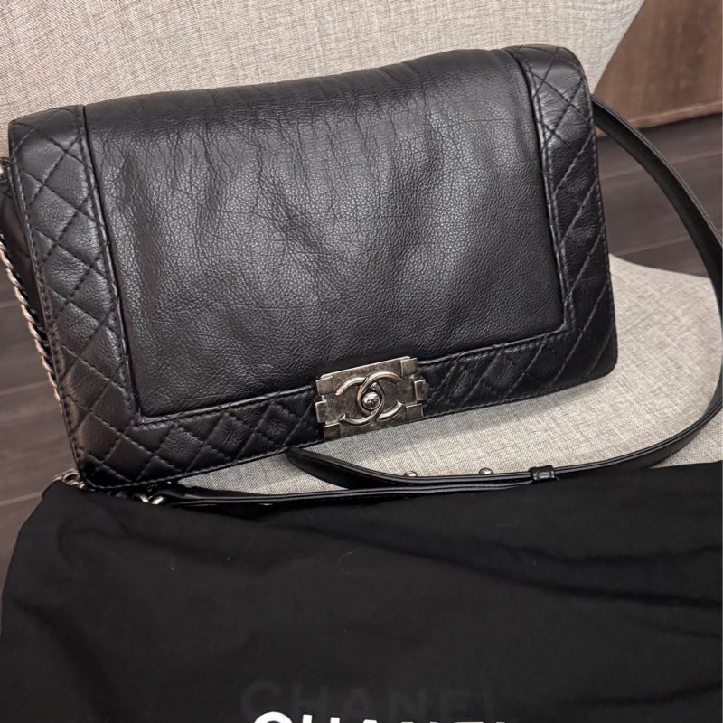 香奈兒Chanel boy 28 包況好柔軟耐用黑銀 復古銀釦 boy Chanel-0