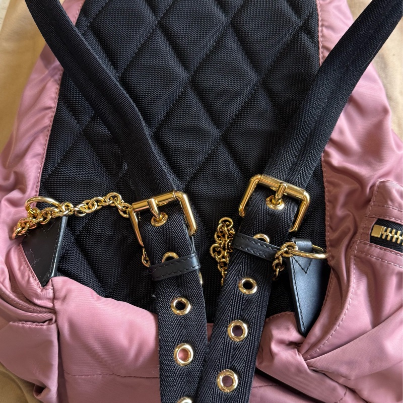 Burberry 沙漠玫瑰粉尼龍後背包 小號-15