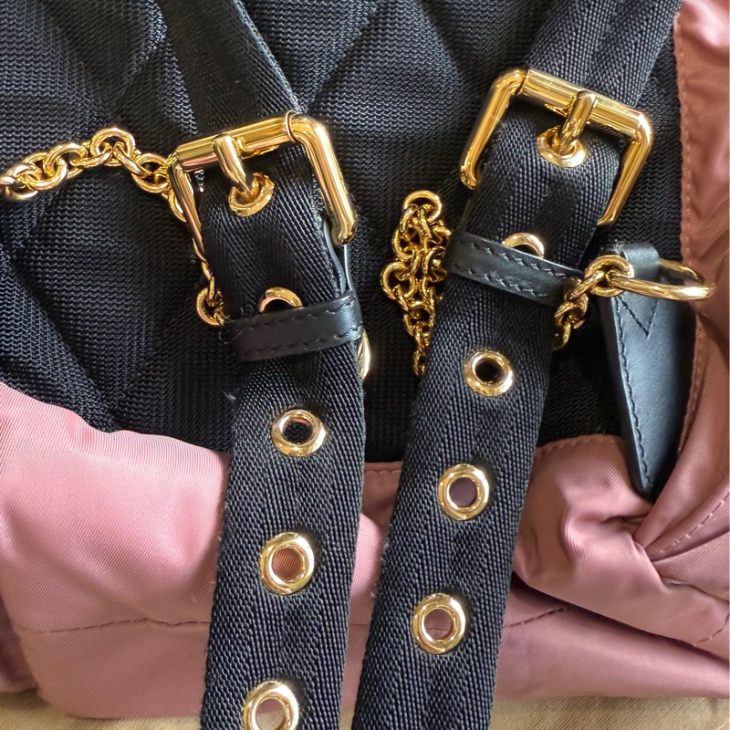 Burberry 沙漠玫瑰粉尼龍後背包 小號-16