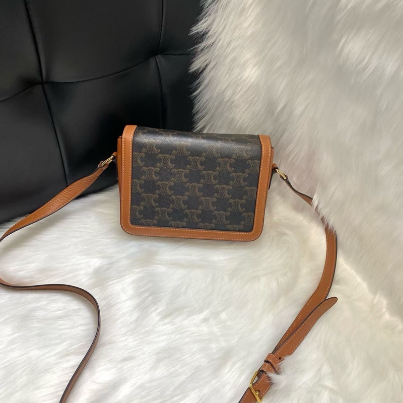 Celine賽琳 老花凱旋門 豆腐包 經典郵差斜挎包 無附件-2