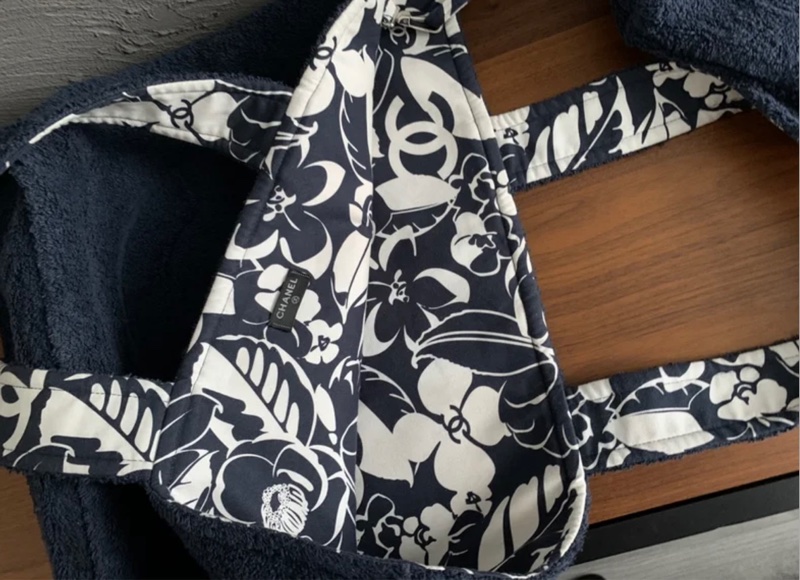 Chanel Terry tote bag-3