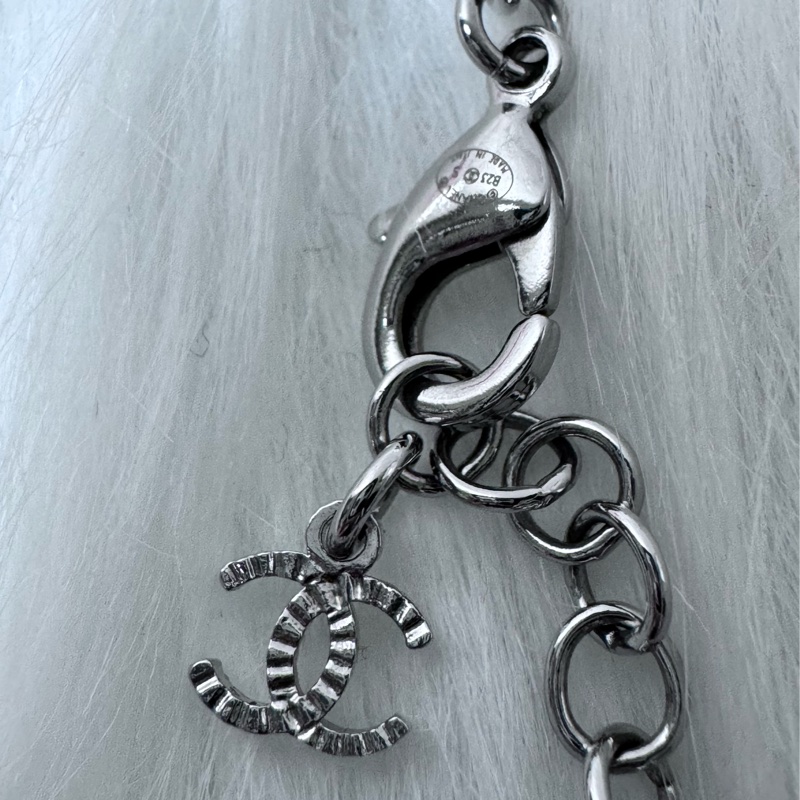 CHANEL 23S 透粉色香水瓶滿鑽鏈條項鍊-8