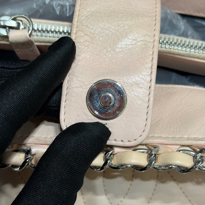 【92新 ✨ 全網最低價!】中古 Chanel香奈兒 櫻花粉色 牛皮托特鏈條包 手提包-11