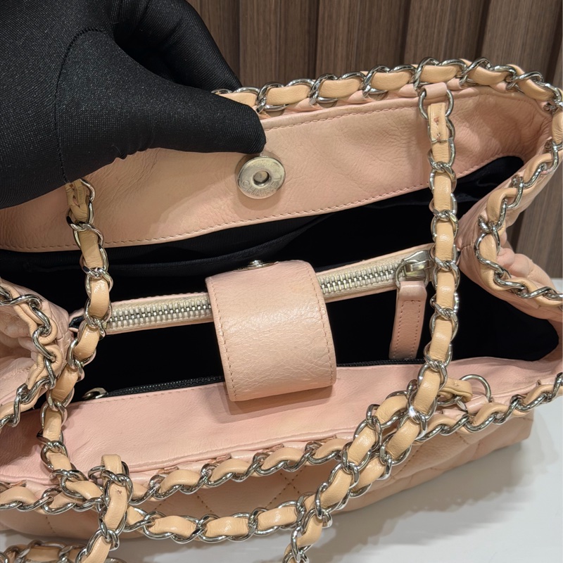 【92新 ✨ 全網最低價!】中古 Chanel香奈兒 櫻花粉色 牛皮托特鏈條包 手提包-15