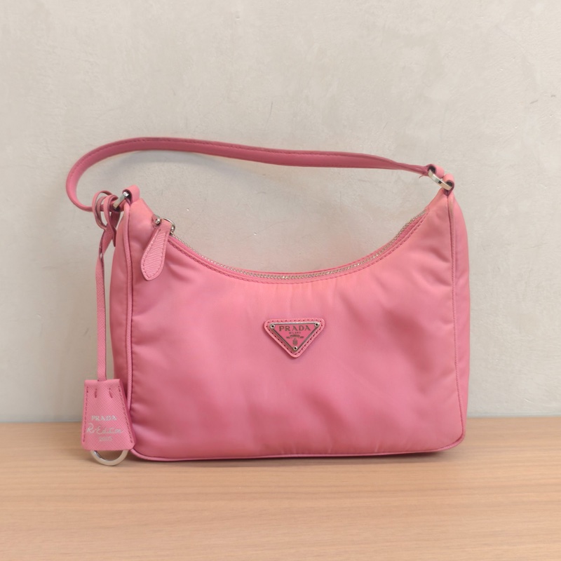 PRADA普拉達 Hobo腋下包 粉色尼龍 白標42 底長22 無附件-0