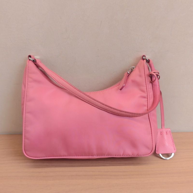 PRADA普拉達 Hobo腋下包 粉色尼龍 白標42 底長22 無附件-3