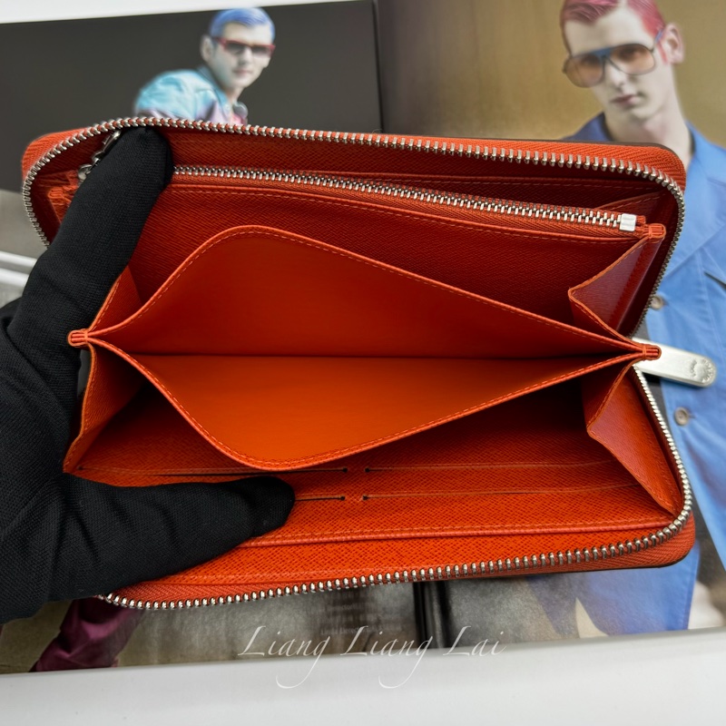 LOUIS VUITTON LV Epi 豔麗橘拉鍊長夾-10