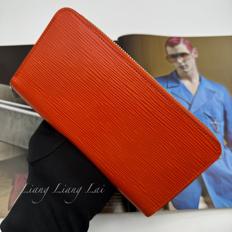LOUIS VUITTON LV Epi 豔麗橘拉鍊長夾-16