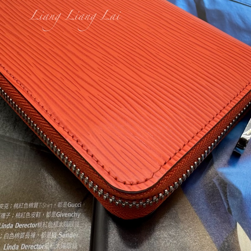 LOUIS VUITTON LV Epi 豔麗橘拉鍊長夾-23