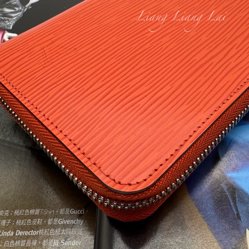 LOUIS VUITTON LV Epi 豔麗橘拉鍊長夾-25