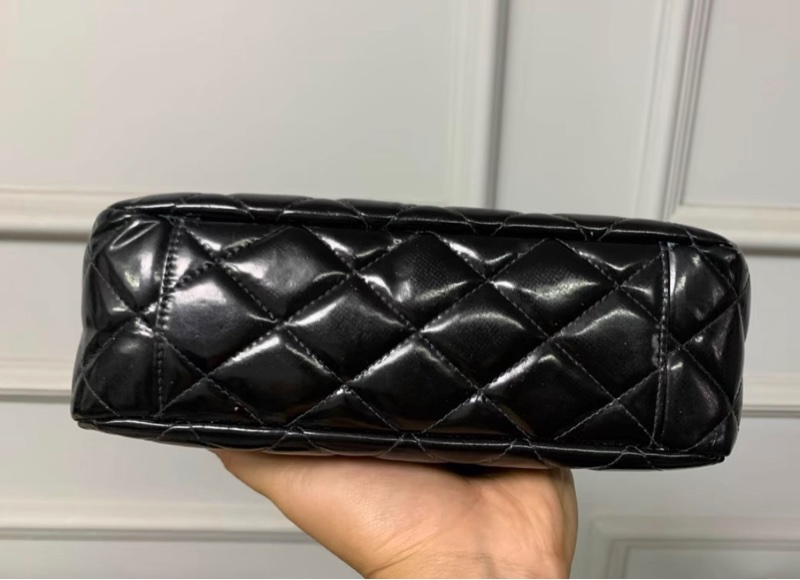 【92新 ✨ 全網最低價！】中古chanel 漆皮 菱格 豆腐包 單肩包 翻蓋（下單前先詢問庫存❗️）-4