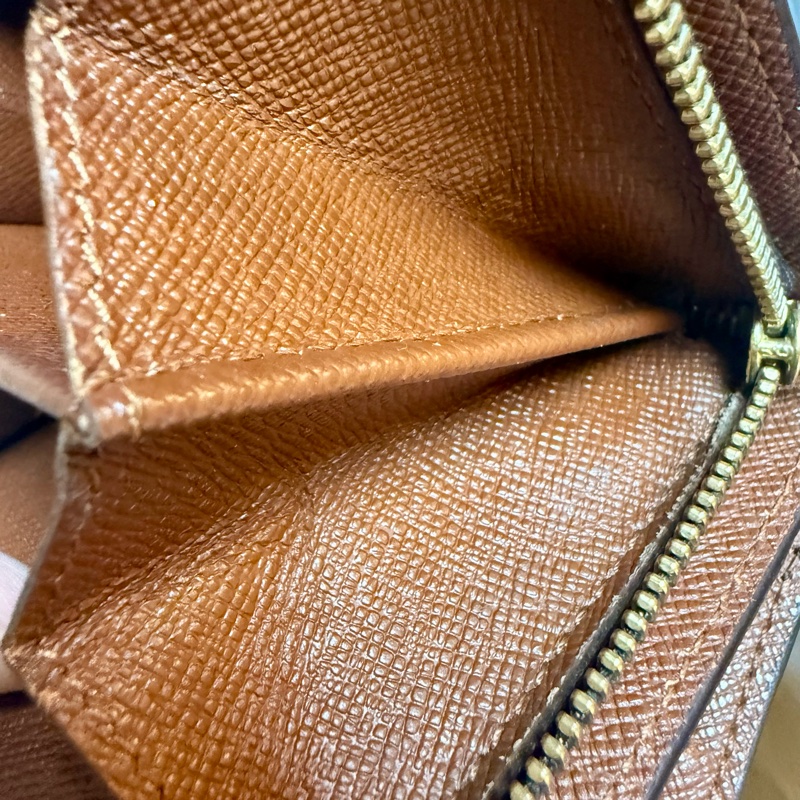 ✔️LV Louis Vuitton 路易威登 Monogram M61667 老花金釦拉鏈短夾-21