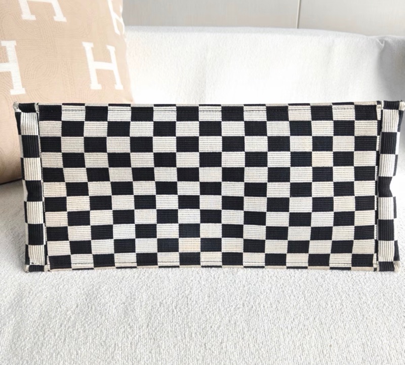 【97新 ✨ 全網最低價！】Dior迪奧 黑白格 棋盤 BookTote大號（下單前先詢問庫存❗️）-5