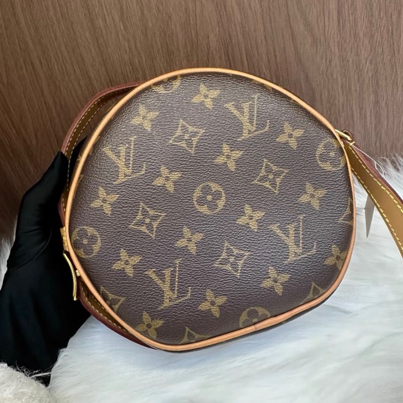 【97新 ✨ 全網最低價！】LV 老花 軟圓餅包 肩帶可調節 多種背法（下單前先詢問庫存❗️）-3