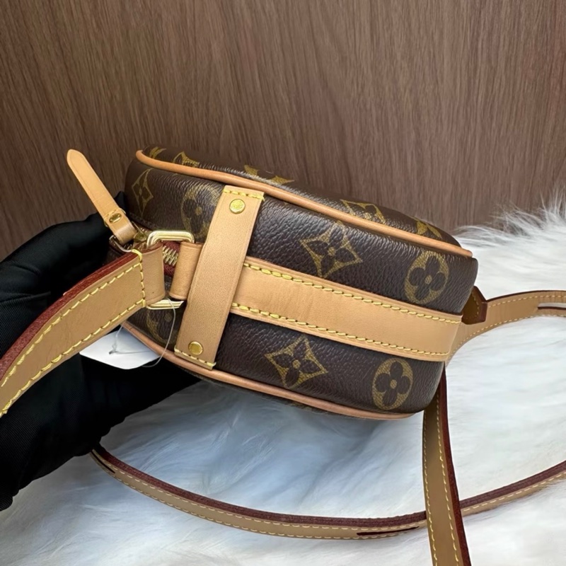 【97新 ✨ 全網最低價！】LV 老花 軟圓餅包 肩帶可調節 多種背法（下單前先詢問庫存❗️）-5