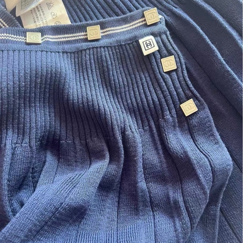 Chanel百褶裙36碼-4