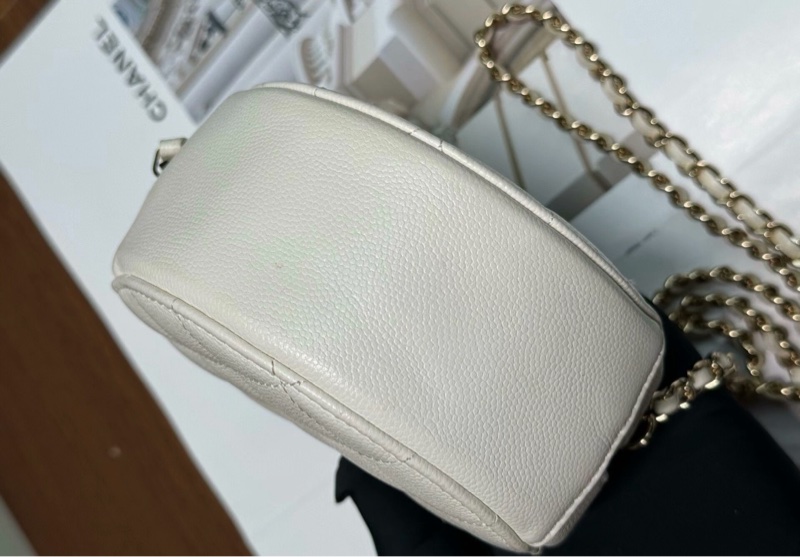 【97新 ✨ 全網最低價!】Chanel香奈兒 21C圓餅單肩包 白色 荔枝牛皮金扣 氣質斯文款(下單前先詢問庫存❗️)-4
