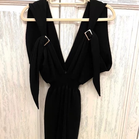 Chanel羊絨背帶裙34碼