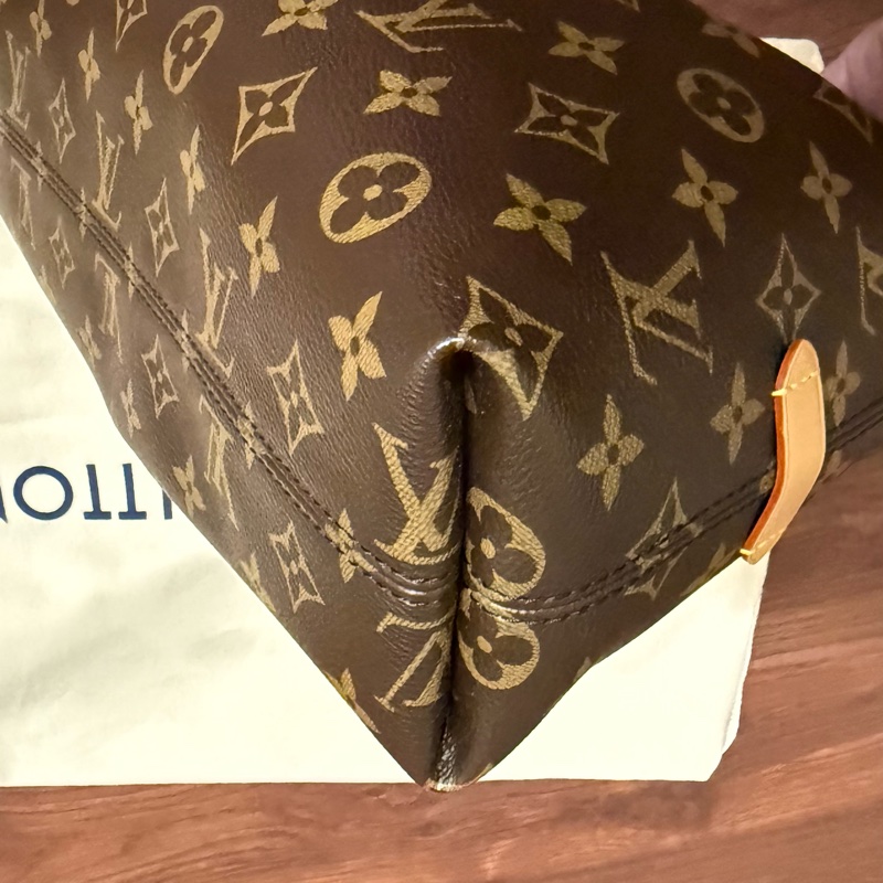 Louis Vuitton CarryAll East West M28101-5