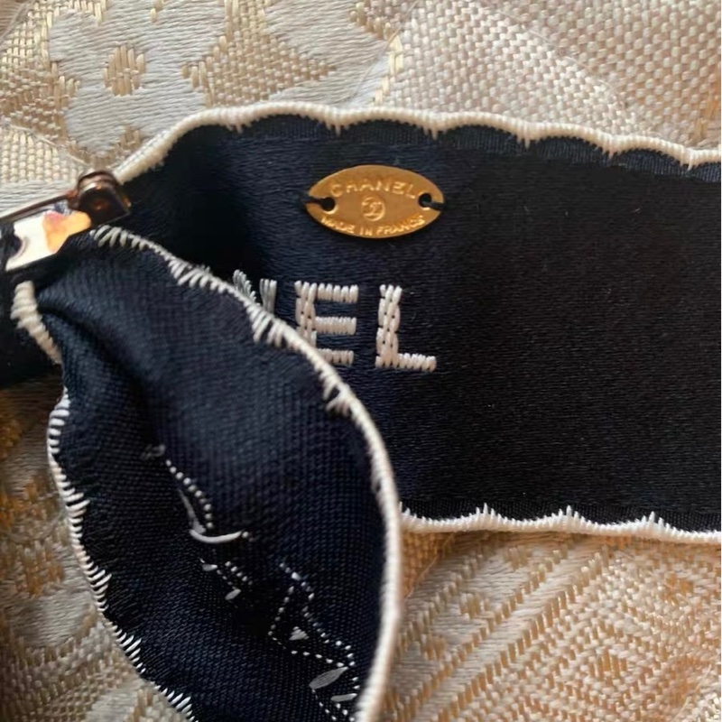 Chanel蝴蝶結胸針中古-2