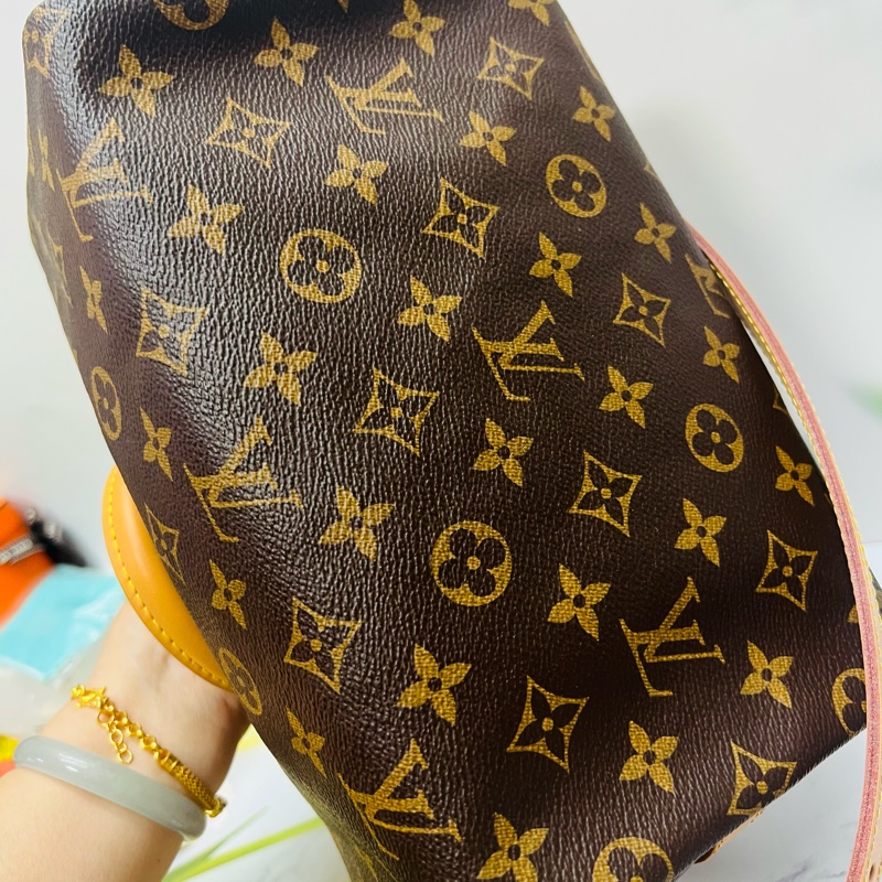 lv波士頓25背帶款-16