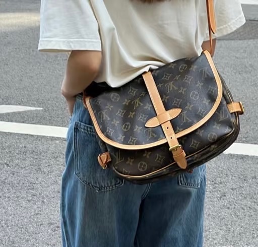 LV 老花雙子星肩背包(小款)-1