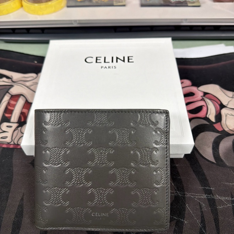 Celine TRIOMPHE壓花牛皮革雙摺錢包 男用皮夾-4