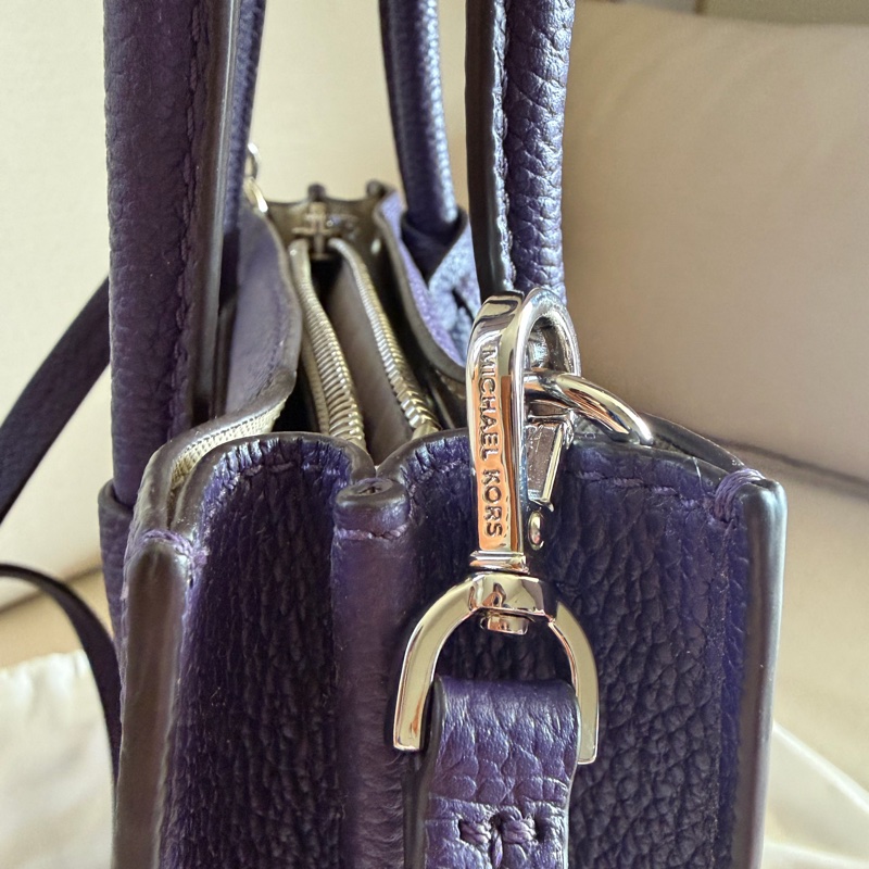 Michael Kors (MK) MK Mercer 圓形鉚釘菱格紋兩用小方包 (深紫色/銀鉚釘)附背帶-3